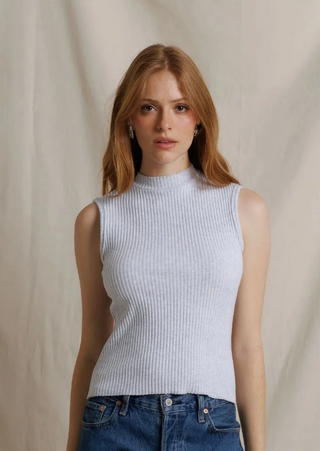 Violet-Mockneck Tank