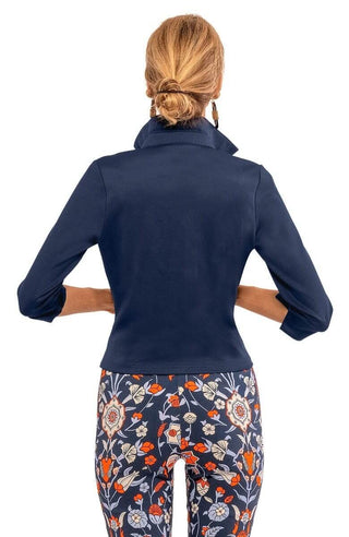 Twist & Shout Top